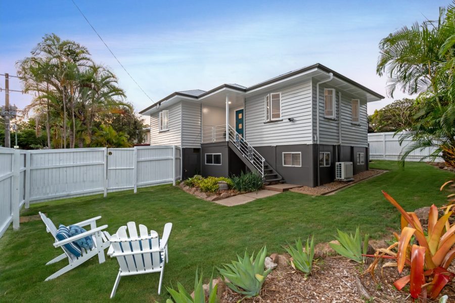 Mitchelton Renovation - side yard